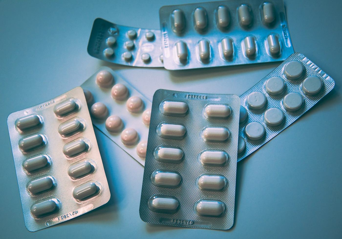 Blister packs of tablets